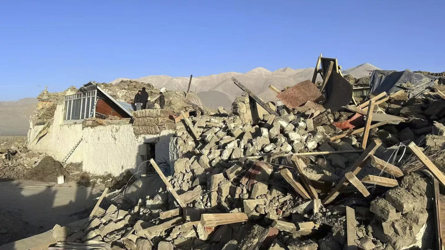 Séisme meurtrier au Tibet : le bilan s’alourdit à 126 morts et des centaines de blessés