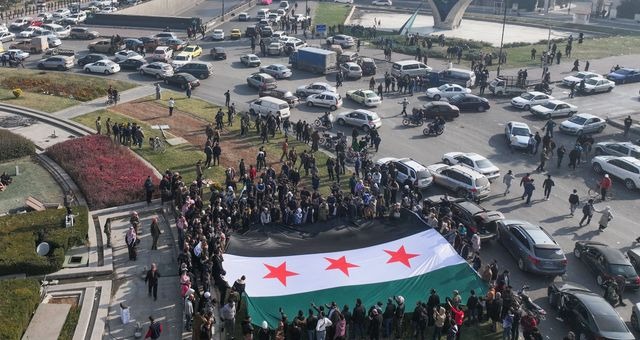 Syrie : Le gouvernement annonce une augmentation de 400 % des salaires des fonctionnaires