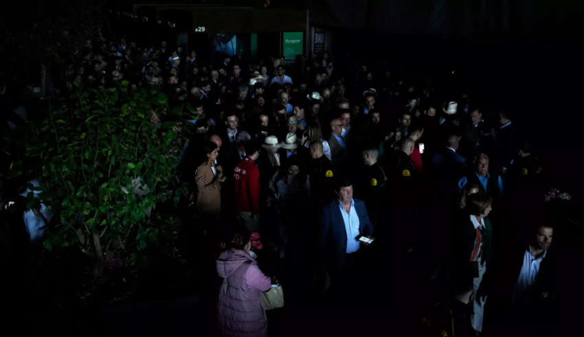 Qui est responsable de la plus grande panne électrique de l’histoire de l’Espagne et du Portugal ?