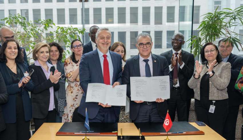 La Tunisie signe un accord de financement avec la Banque mondiale de 319,3 millions de dinars