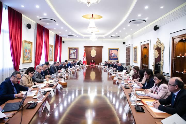 Tunisie – Conseil ministériel restreint sur le tourisme : vers un plan d’action global