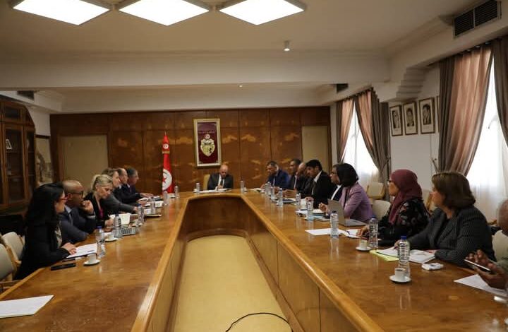Tunisie : la BEI et le ministère des Transports discutent de nouveaux projets ferroviaires et urbains
