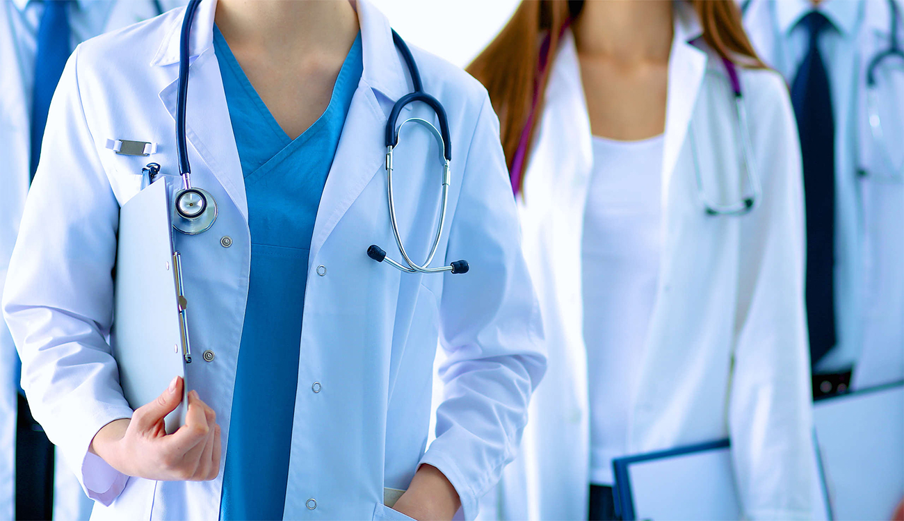 Facultés de médecine : le nombre d’étudiants augmenté de 30 % pour combler le déficit médical