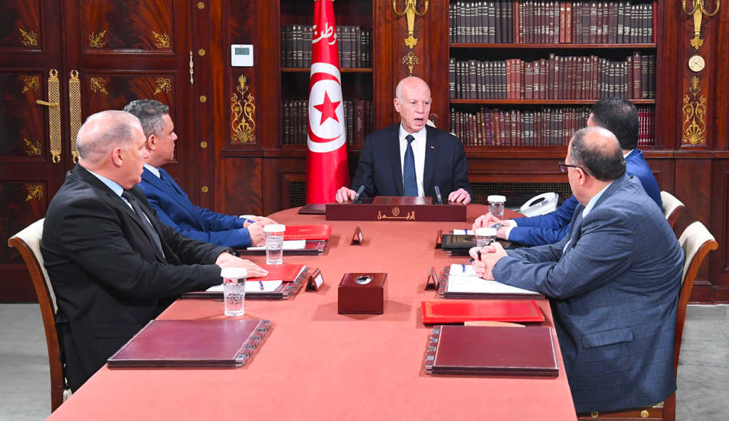Après le  coup de filet historique : Saïed appelle à une offensive conjointe contre les trafiquants et les spéculateurs
