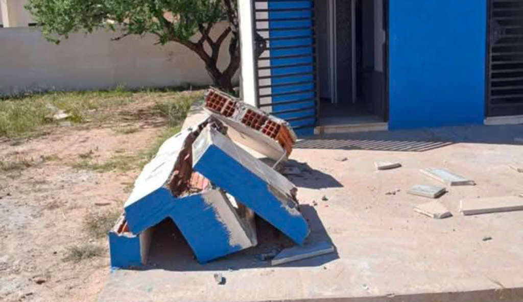 Sidi Bouzid : Deux élèves blessés dans l’effondrement d’un mur à l’école Mssabhiya à Souk Jedid