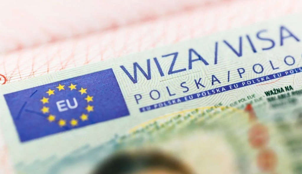 Ce pays Schengen durcit ses règles de visa de travail : les Tunisiens et les autres ressortissants concernés