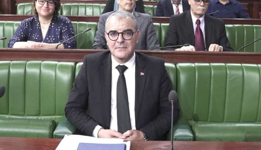 19 accords financiers en 2024 : Le ministre de l’Économie défend les choix du Parlement