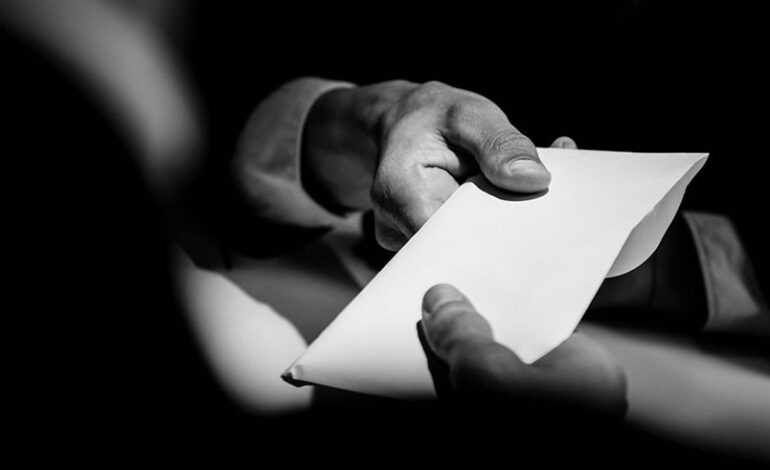 Tunisie : six ans de prison pour deux agents ayant accepté un pot-de-vin