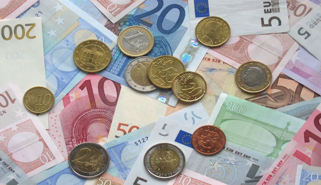 Devises : les avoirs nets s’élèvent à 99 jours d’importation au 8 mai 2025