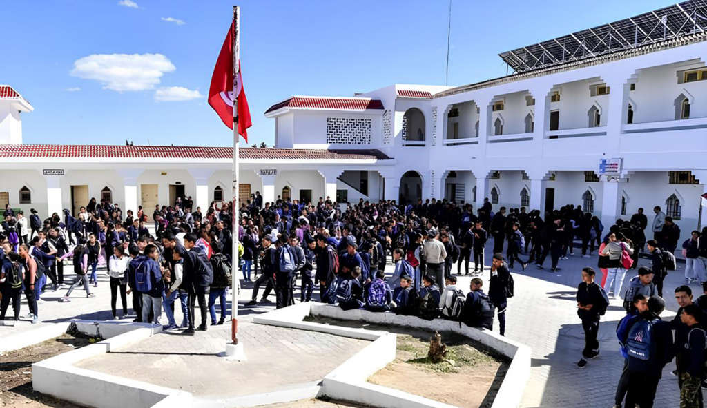Écoles primaires tunisiennes : Un accès inégal à l’eau et à la sécurité