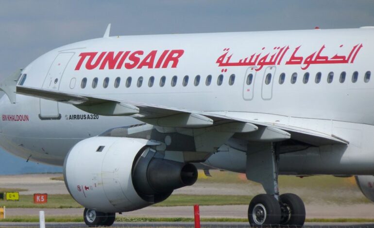 Colère à bord : menace de grève des hôtesses et stewards de Tunisair