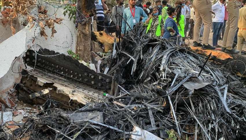 Crash d’un avion d’Air India à Ahmedabad : un seul survivant sur 242 personnes à bord