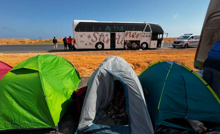 En attendant l’aval des autorités : la caravane Soumoud bloquée aux abords de Syrte en Libye