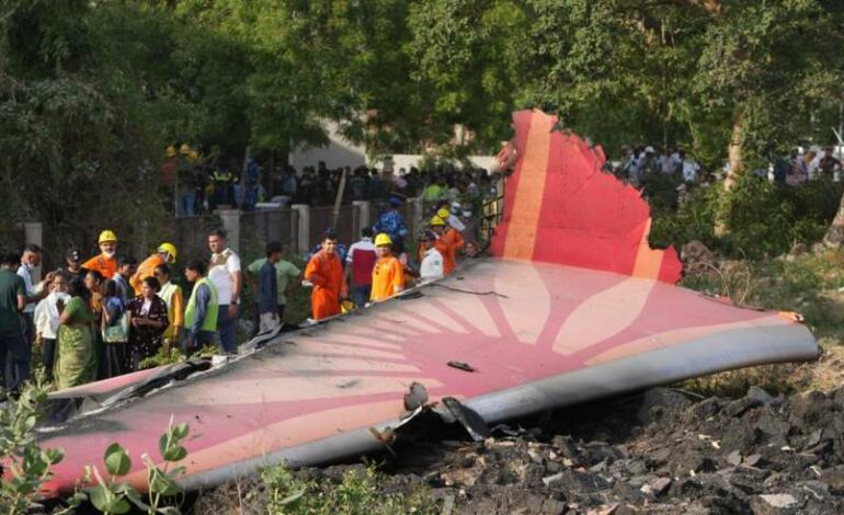 Boeing annonce être en contact avec Air India après le crash d’un Boeing 787